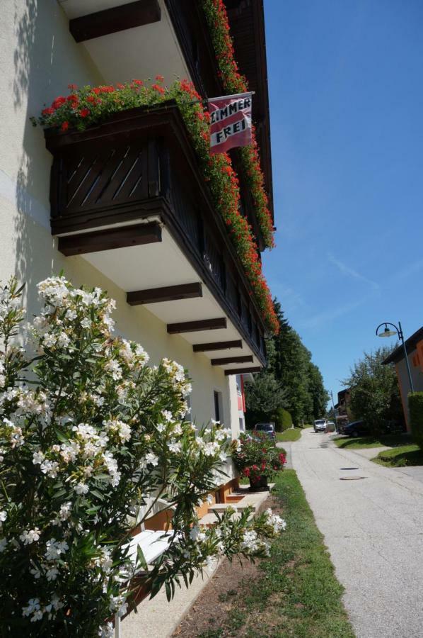 Bed and Breakfast Haus Peter Latschach ober dem Faakersee Exterior foto