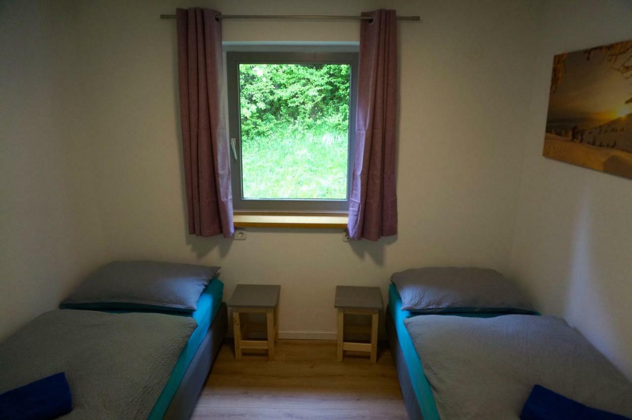 Bed and Breakfast Haus Peter Latschach ober dem Faakersee Exterior foto